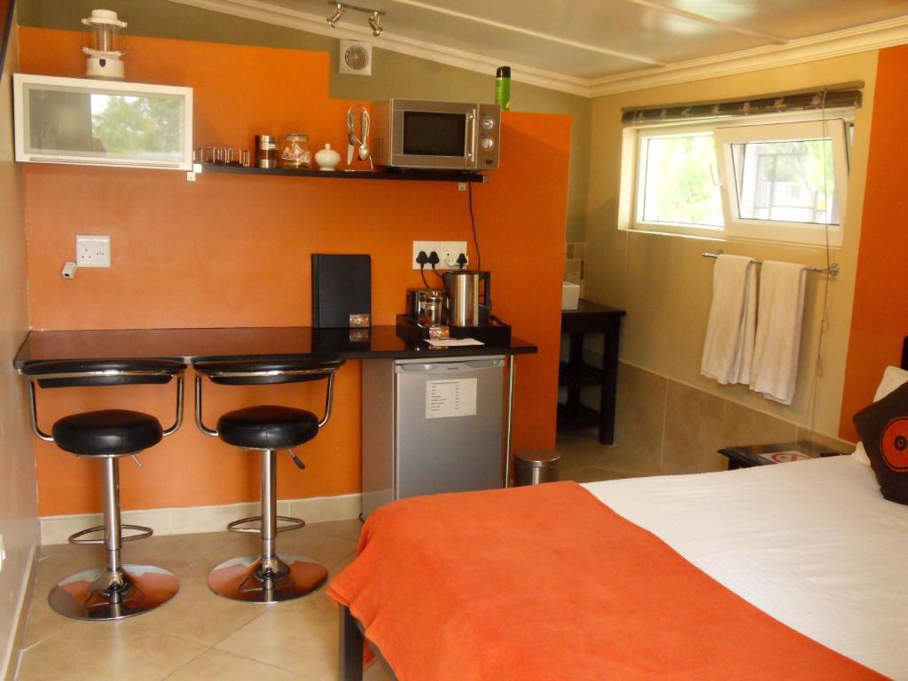 Haus Holzapfel Hotel Beaufort Wes Kamer foto